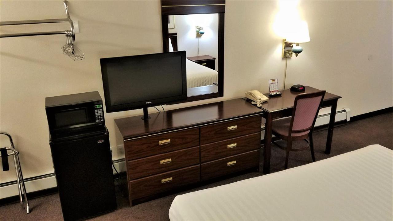 Motel 8 Laramie Eksteriør billede