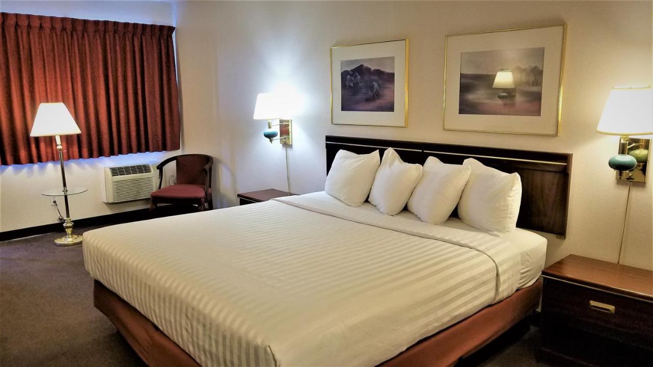 Motel 8 Laramie Eksteriør billede